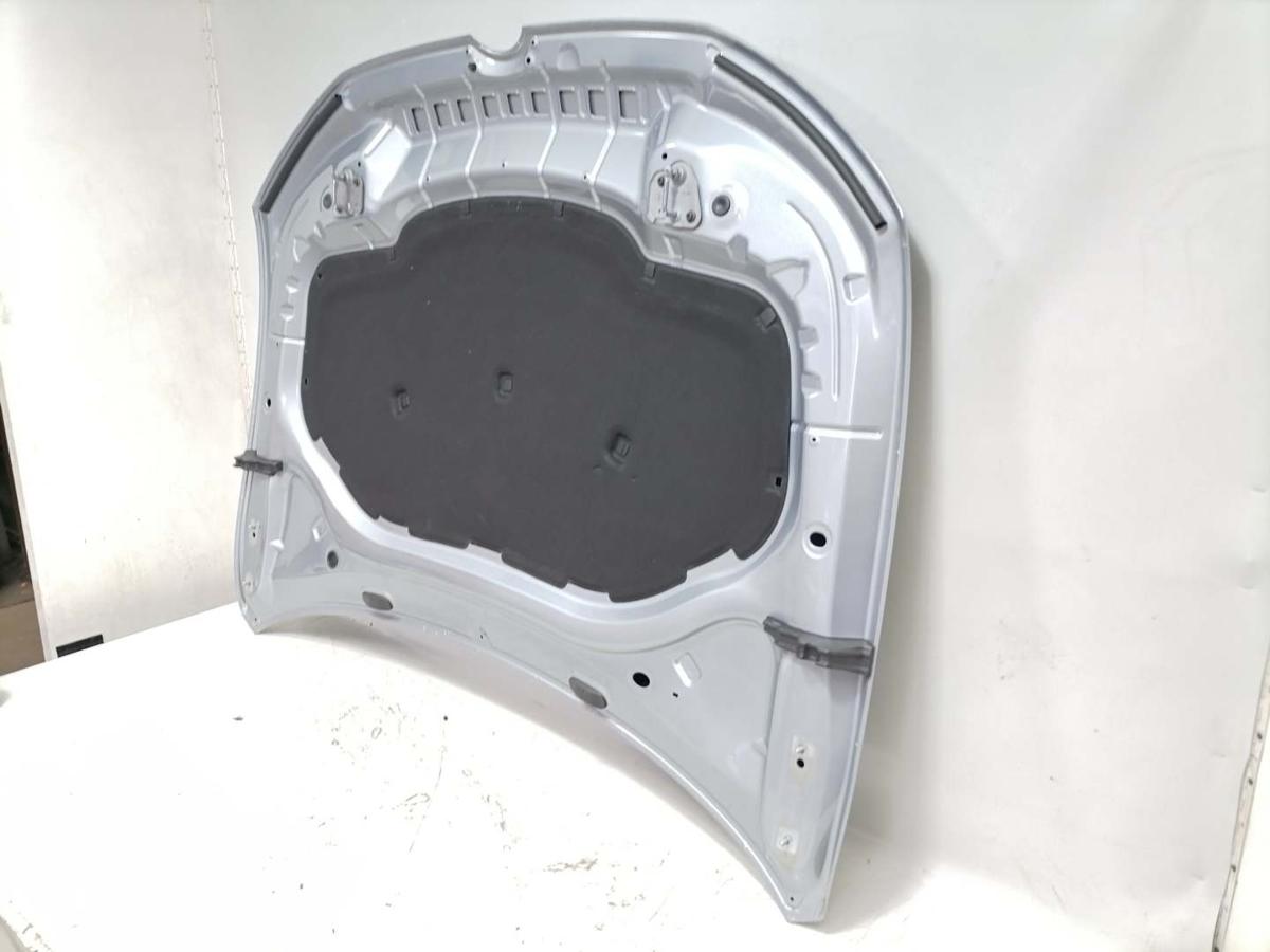 VW Passat B9 original Motorhaube LM7P Oyster Silver Bj.2024